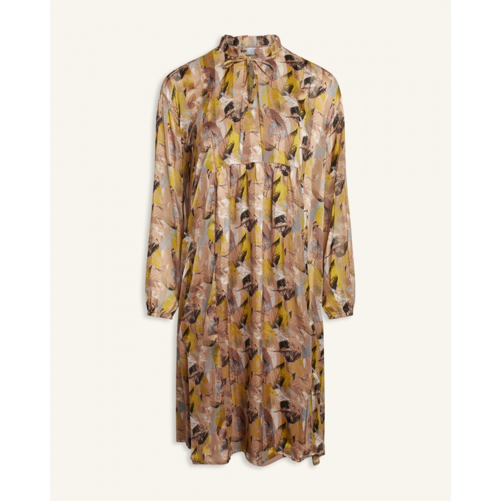 love and divine 13765