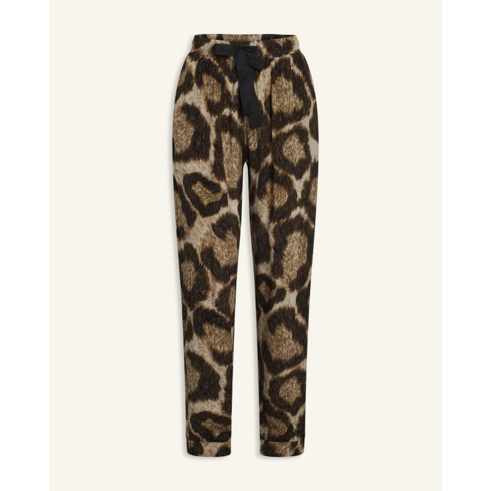 love and divine 13677