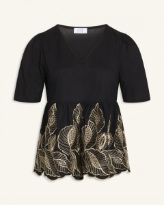 loveanddivine13701-20